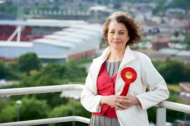 Sarah Champion, députée travailliste de Rotherham, estime qu’un million d’enfants auraient pu être victimes des gangs de violeurs pakistanais