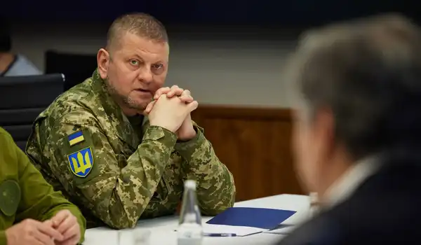 Le général Zaloujny : candidat des néo-nazis à la présidence ukrainienne