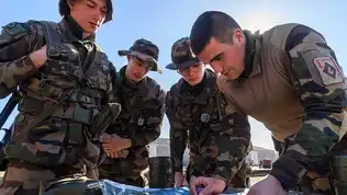 Sébastien Lecornu veut lever une réserve de 100 000 hommes pour l’armée française En savoir plus sur RT en français: https://rtenfrance.tv/france/117984-sebastien-lecornu-veut-lever-reserve-100000-hommes-armee-francaise