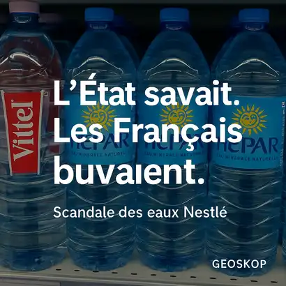 Des bouteilles d’eau Nestlé dans un rayon, symbole d’un scandale sanitaire et politique mis en lumière par une commission d’enquête.