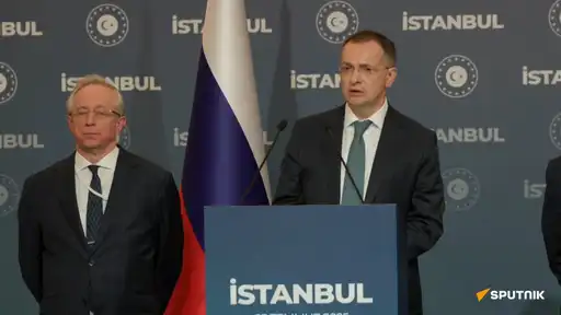 Chef de la délégation russe lors des négociations Russie-Ukraine à Istanbul, conférence de presse