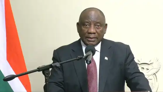 Cyril Ramaphosa prononçant un discours sur le G20 et les inégalités économiques