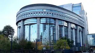 Bâtiment du Parlement européen à Bruxelles, siège des débats sur la régulation du numérique