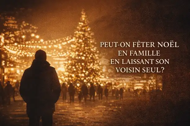 Silhouette seule face à des lumières de Noël, symbole de la solitude pendant les fêtes