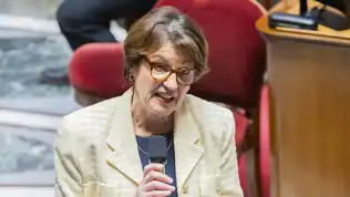 La députée Anne-Marie Terrazzoni s’exprimant à l’Assemblée nationale.