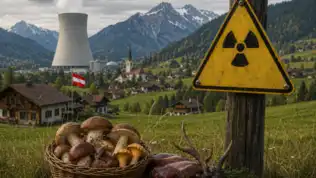 Symbole de danger radioactif jaune et noir sur un fond texturé métallique.